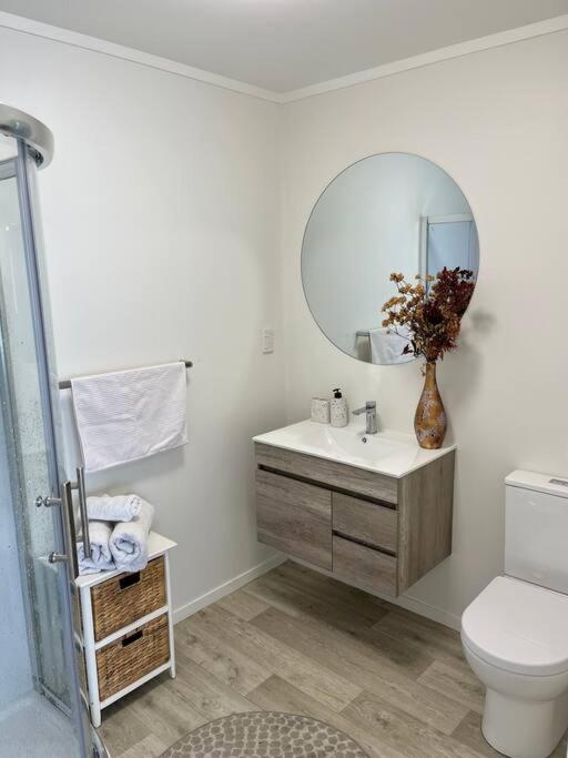 Papamoa Beach Studio Oasis Экстерьер фото